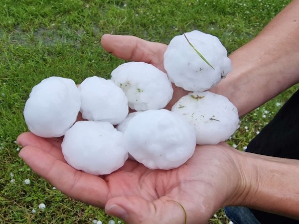 Hagel